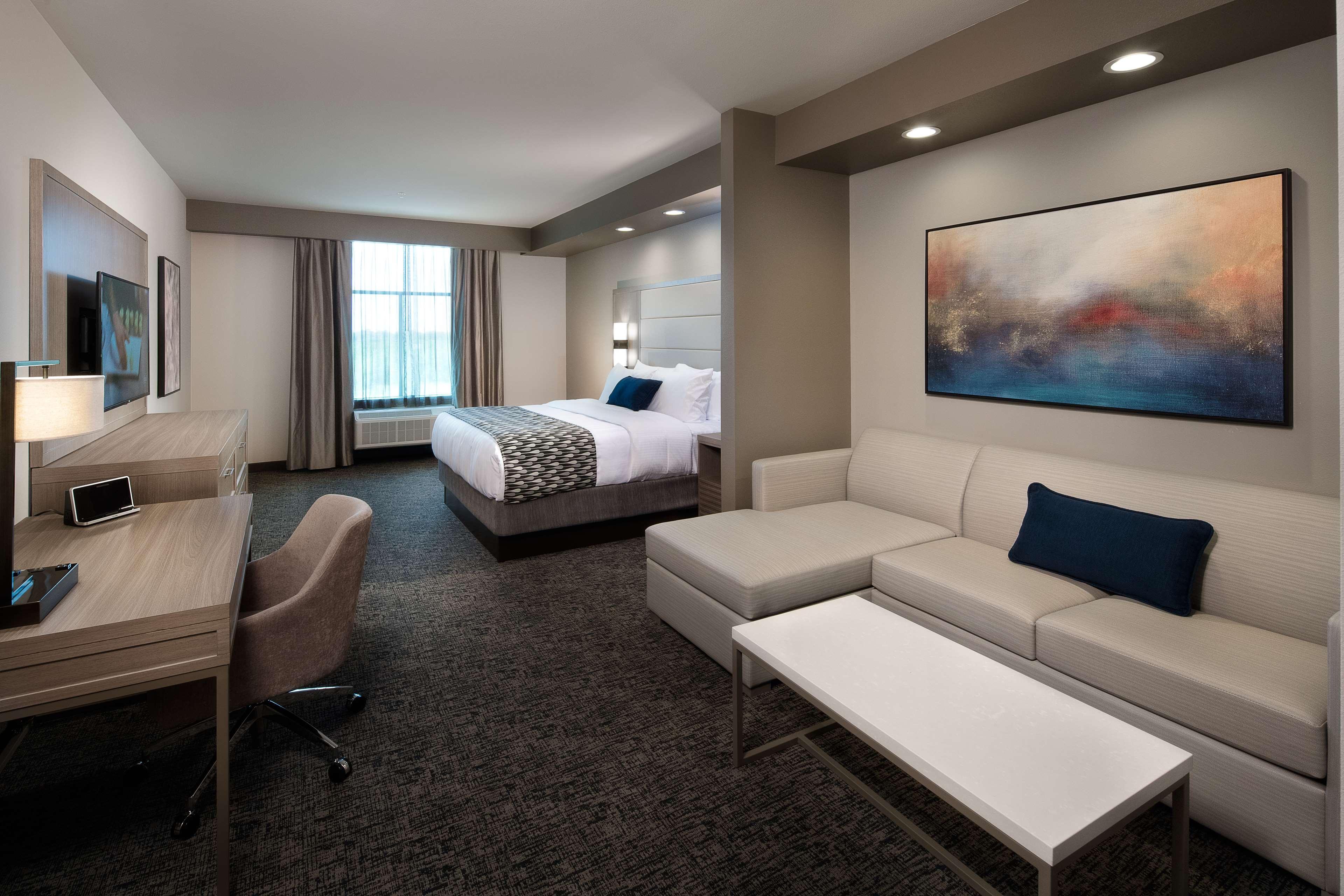 Отель Wyndham Garden Кейти Экстерьер фото