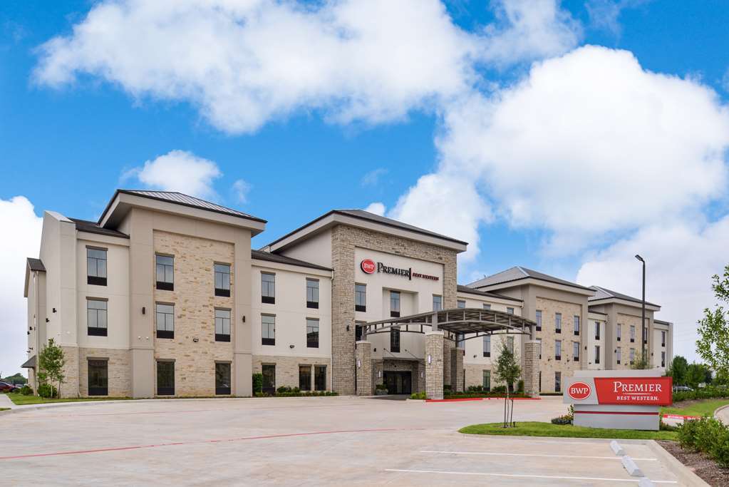 Отель Wyndham Garden Кейти Экстерьер фото